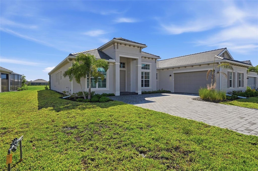 Photo of 17235 Albatross Road, Venice, FL 34293 (MLS # N6145724)