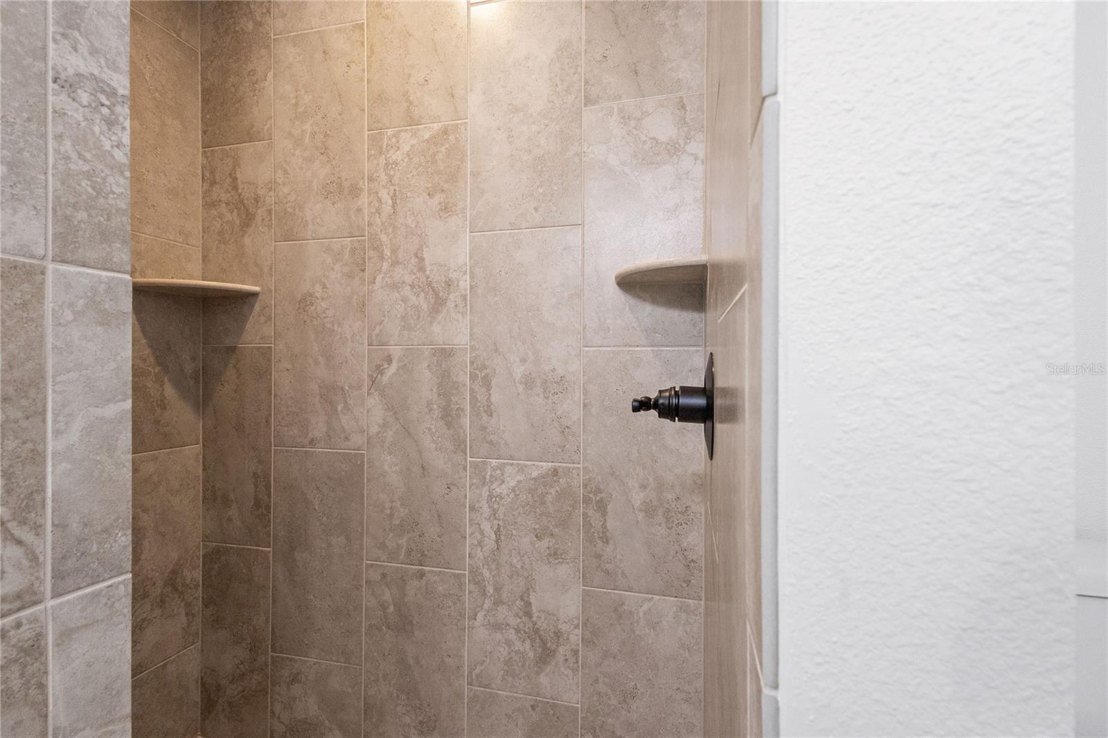 WILLISTON HYLNDS GOLF & C CLUB ESTATE - Residential