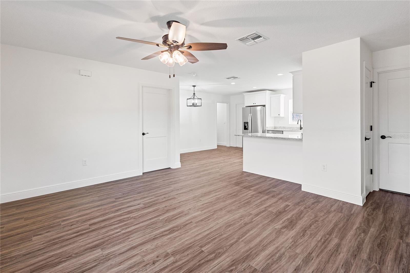 WILLISTON HYLNDS GOLF & C CLUB ESTATE - Residential