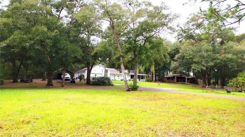 A home in LAKE HELEN