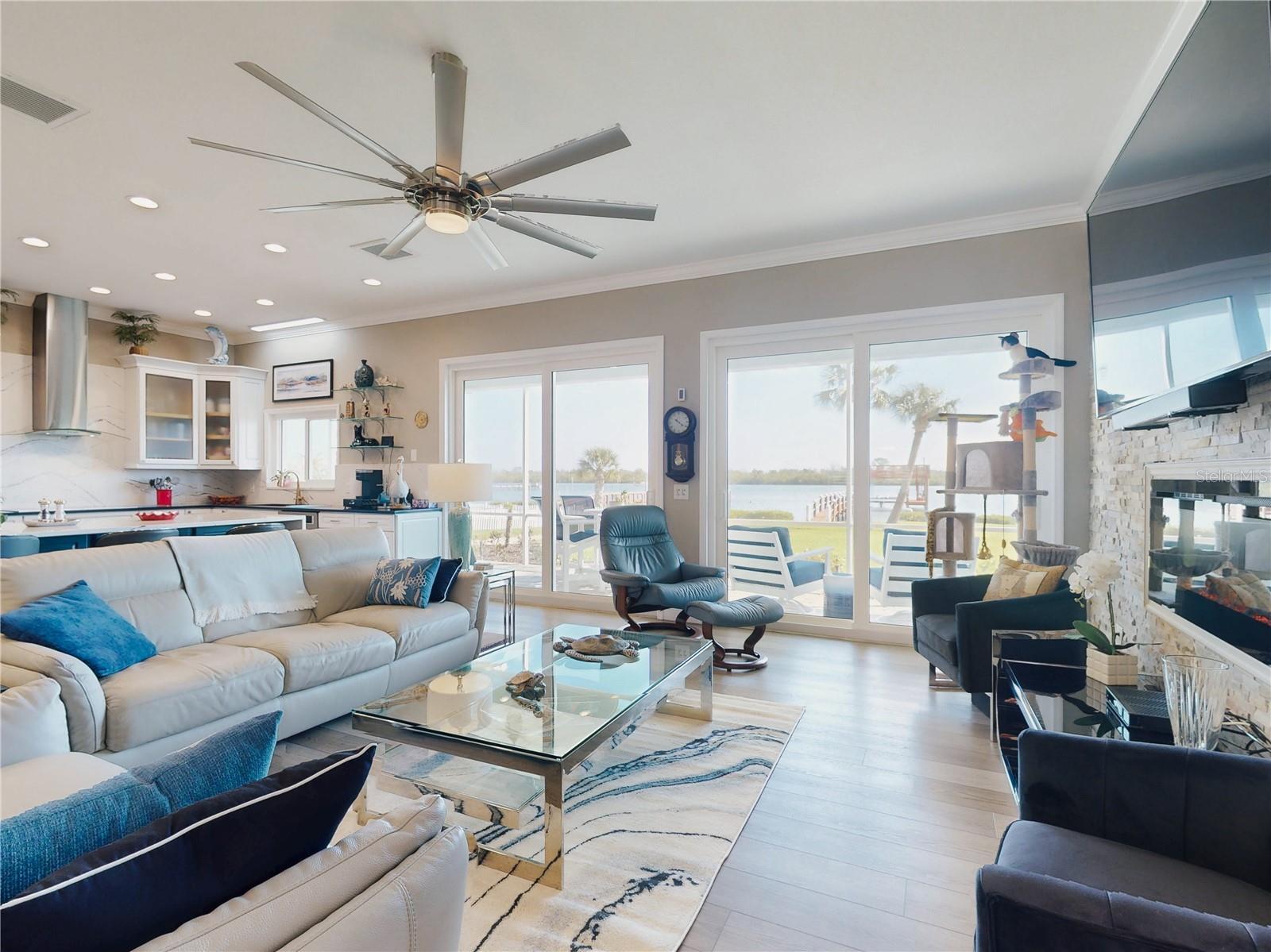 RIVER EDGE ACRES - Residential