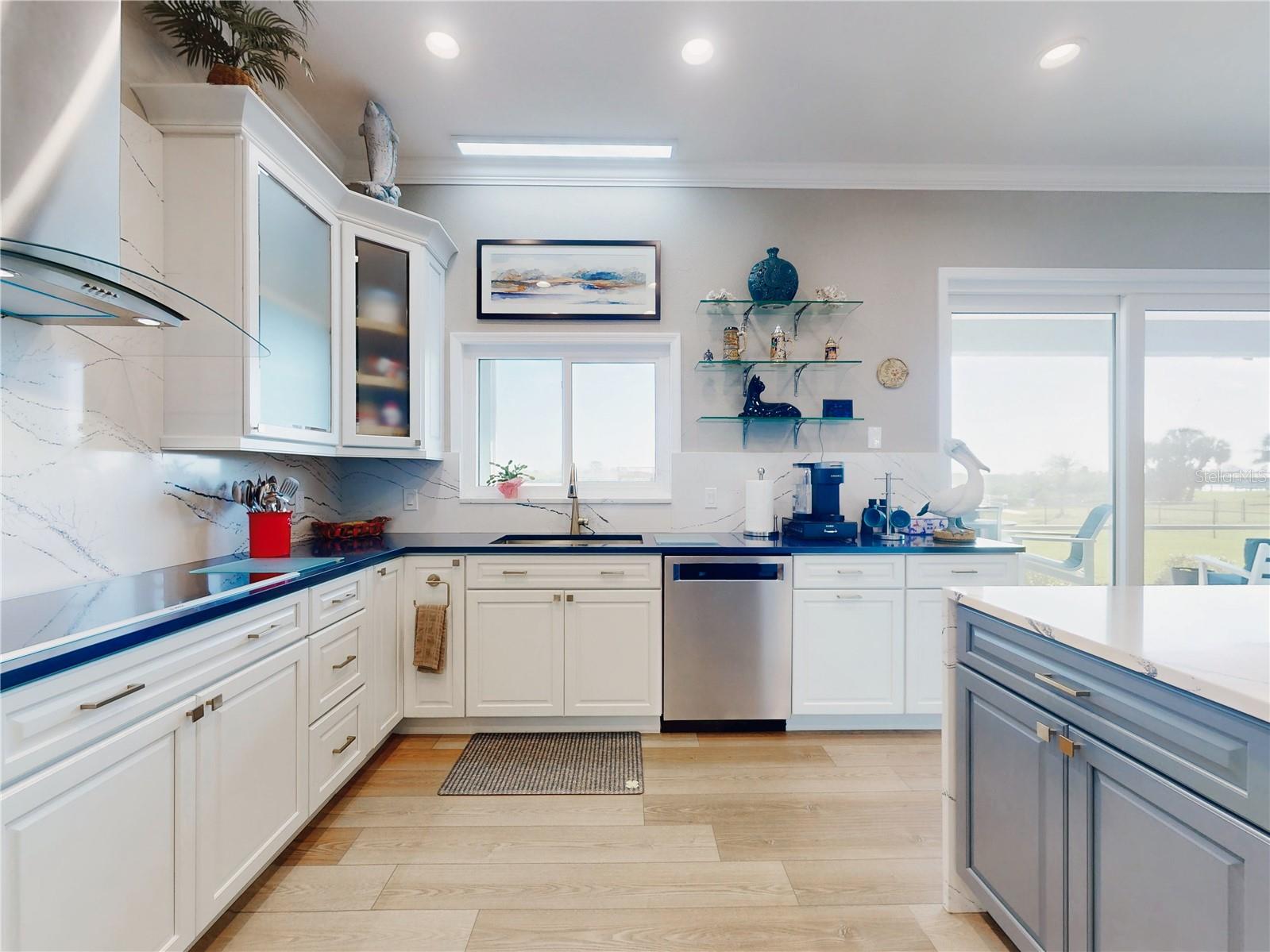 RIVER EDGE ACRES - Residential