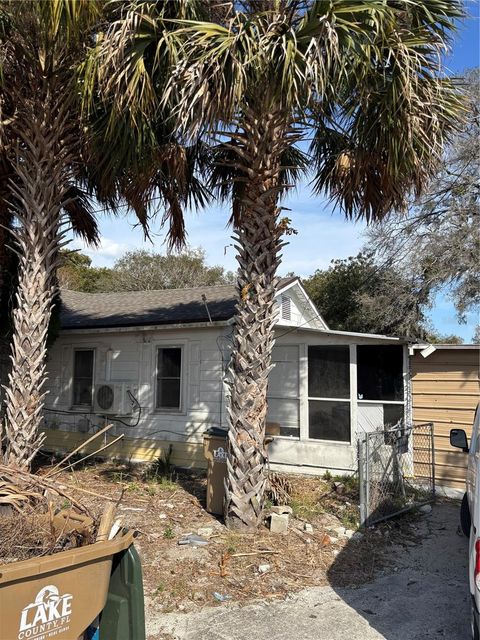 Photo of 31526 Vine Street, Sorrento, FL 32776 (MLS # O6383137)