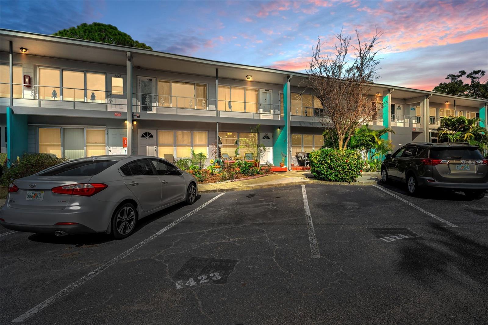 CLEARVIEW OAKS PARADISE - Residential