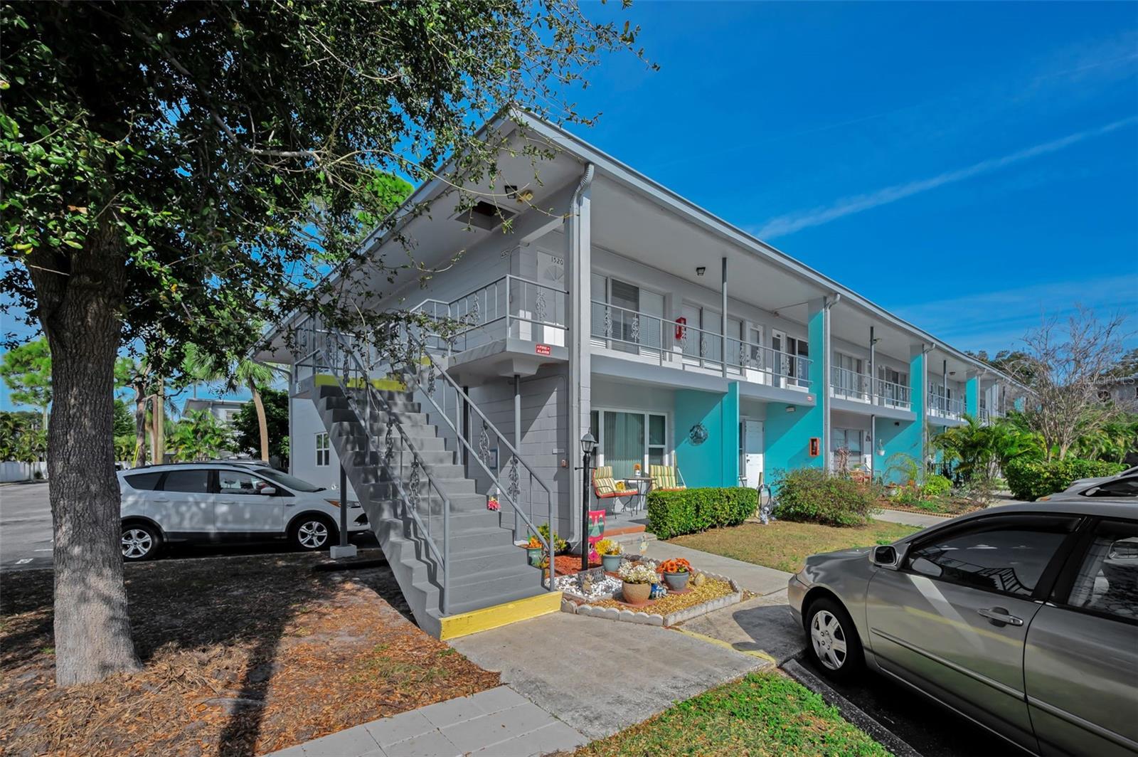 CLEARVIEW OAKS PARADISE - Residential