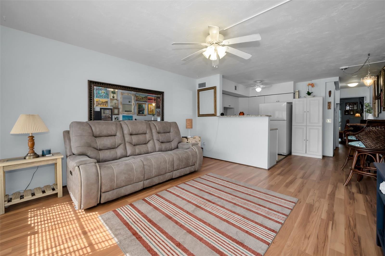 CLEARVIEW OAKS PARADISE - Residential