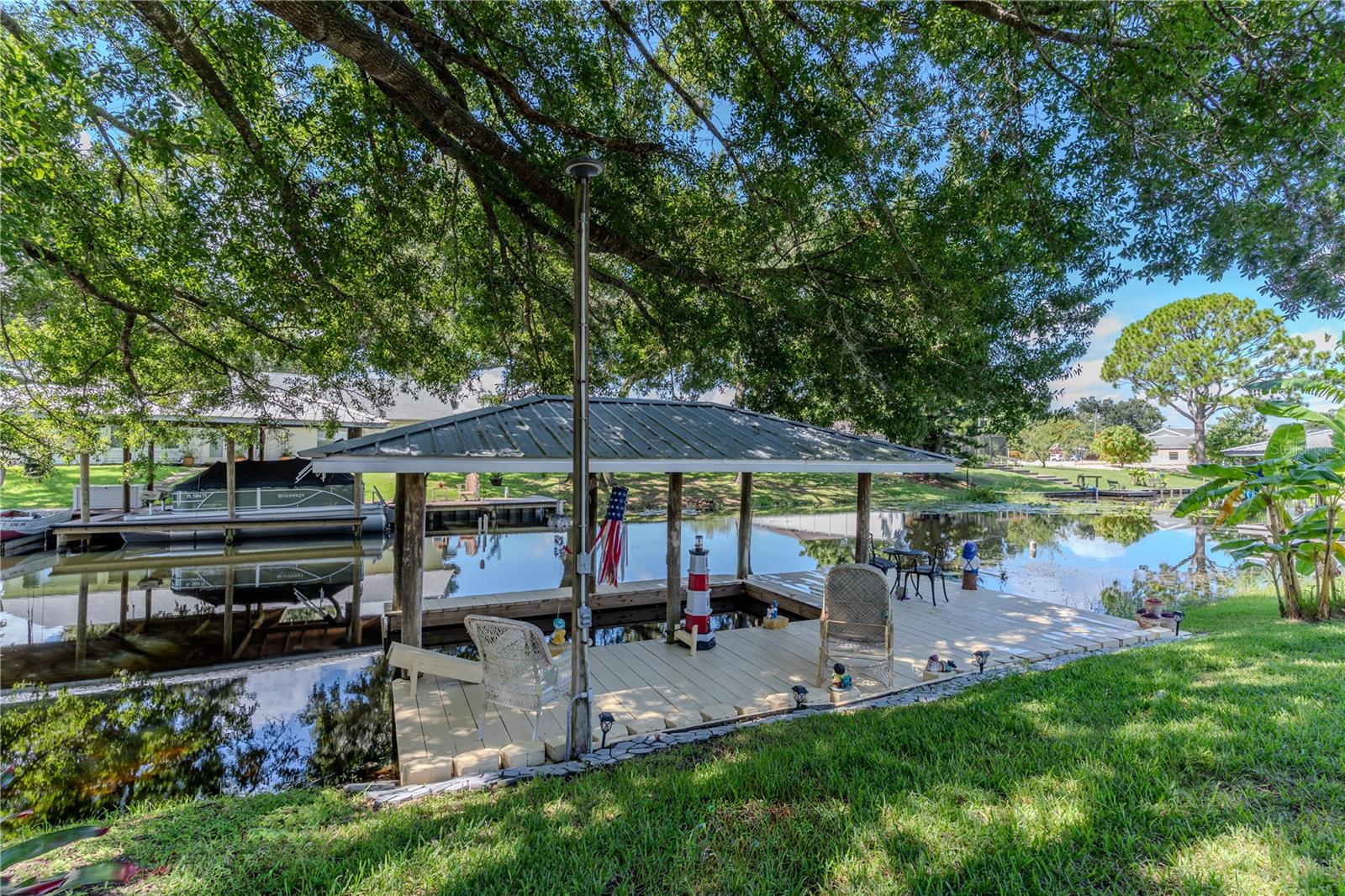 SUN N LAKES - Residential