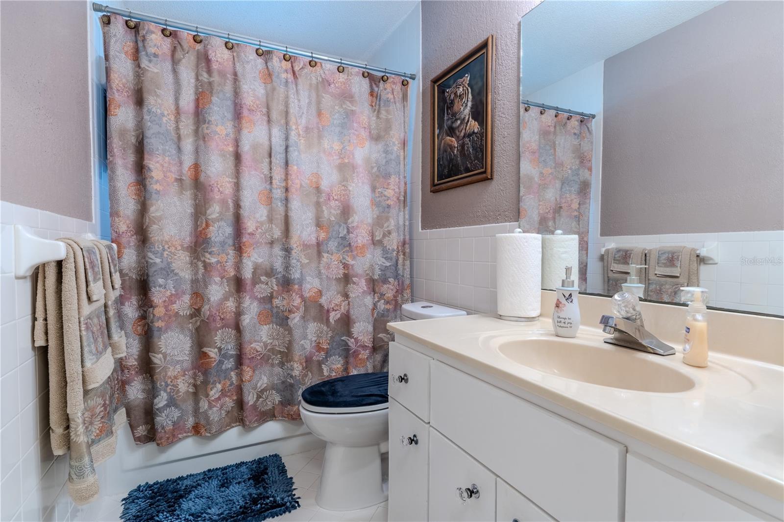 SUN N LAKES - Residential