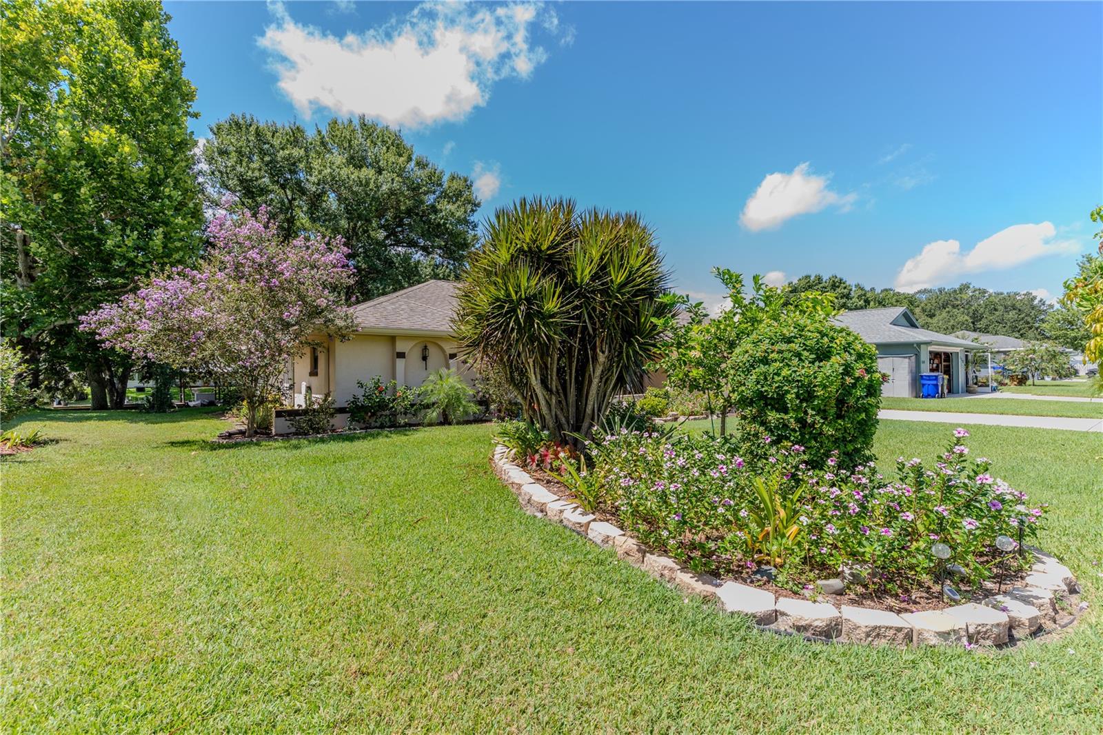 SUN N LAKES - Residential