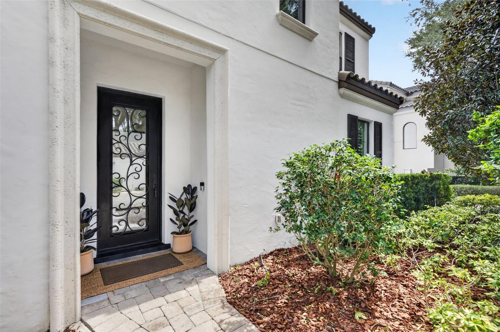 630 LIVE OAK STREET