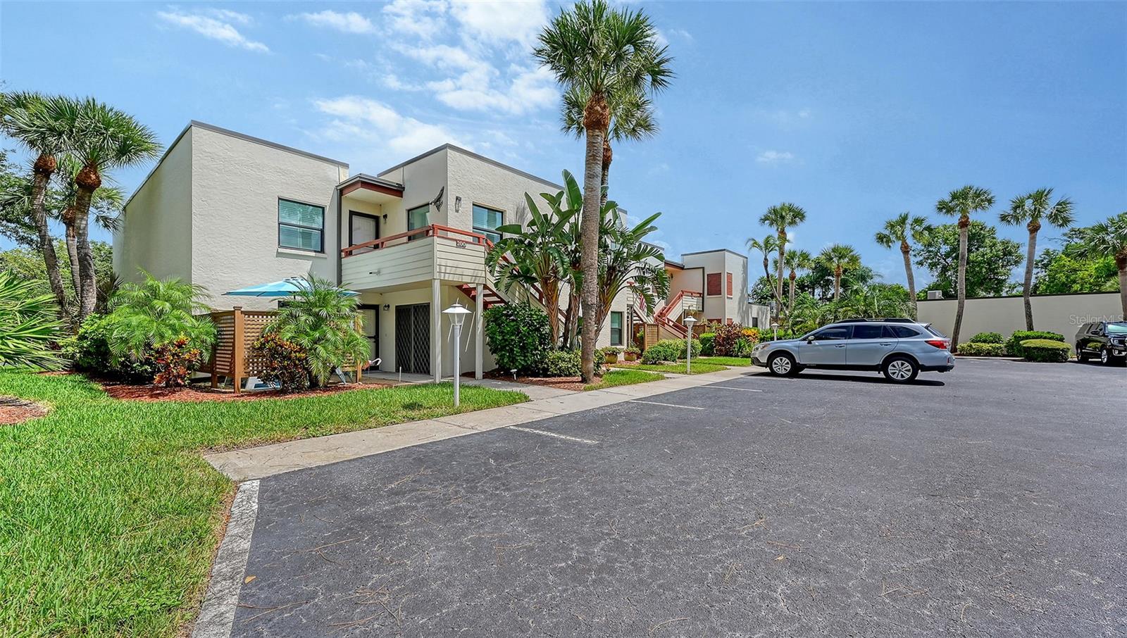 199 SPRING LAKES BOULEVARD 199