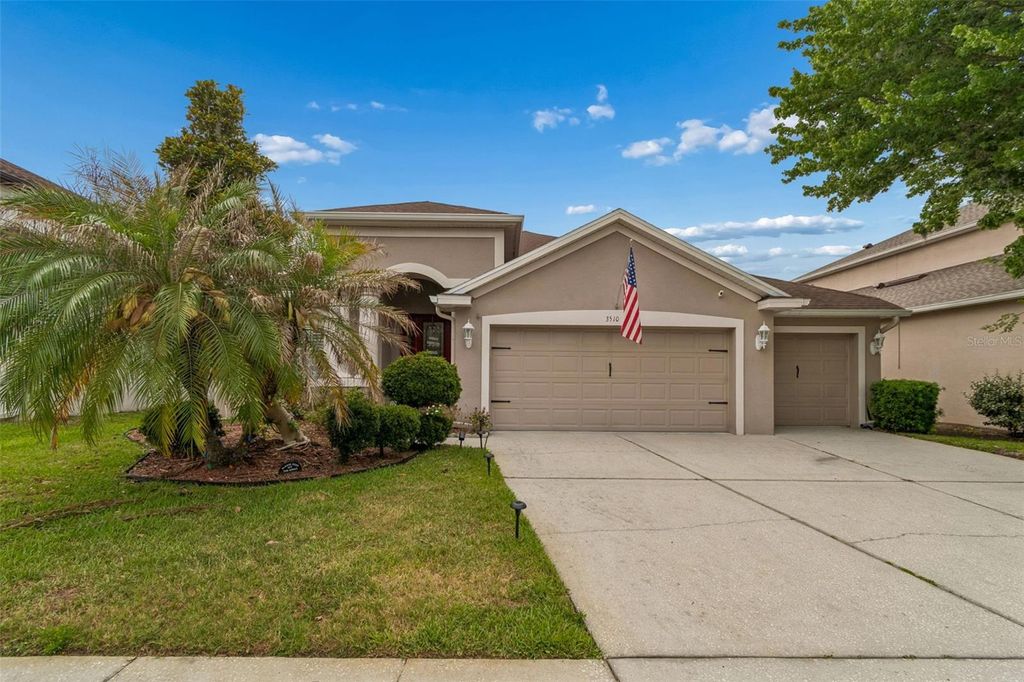 Photo of 3510 Hickory Hammock Loop, Wesley Chapel, FL 33544 (MLS # TB8505988)