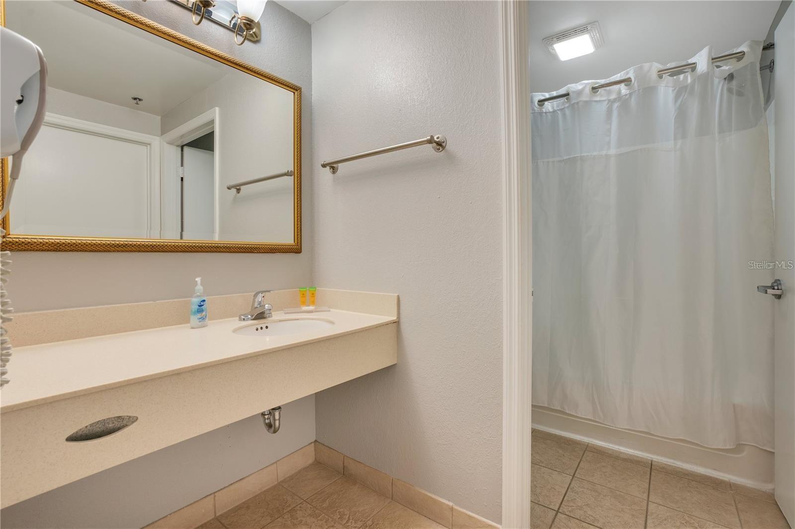 HAWTHORN SUITES ORLANDO - Residential