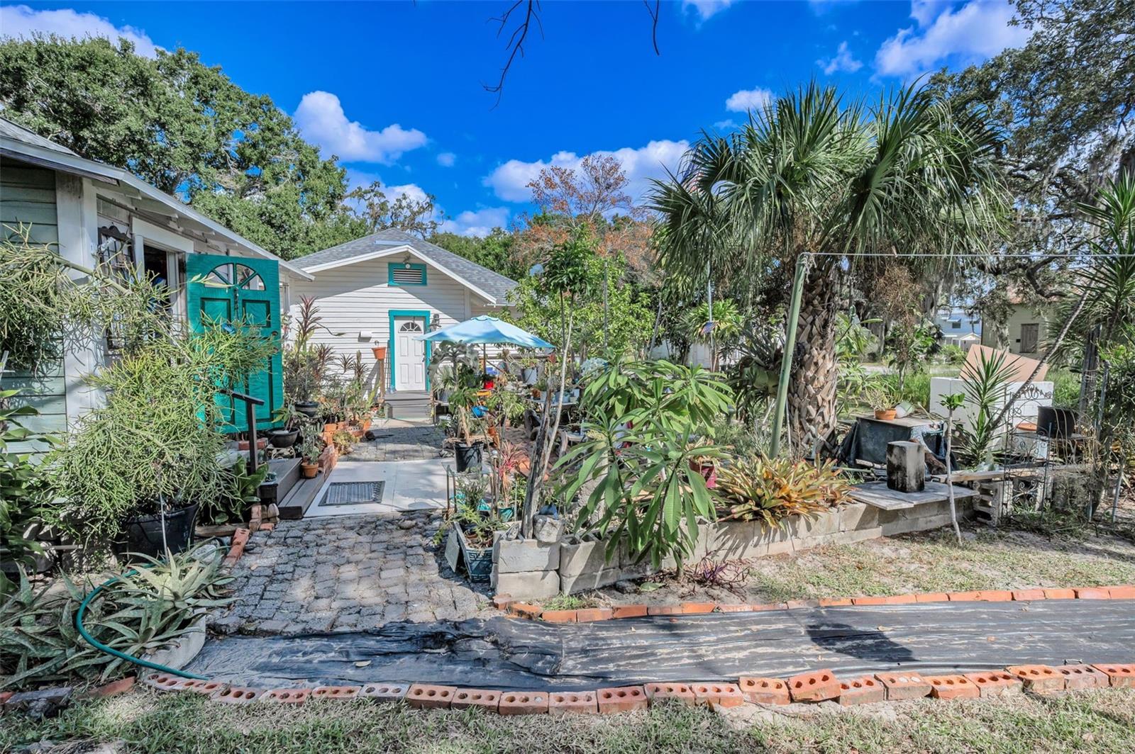 TARPON HEIGHTS SEC B - Residential