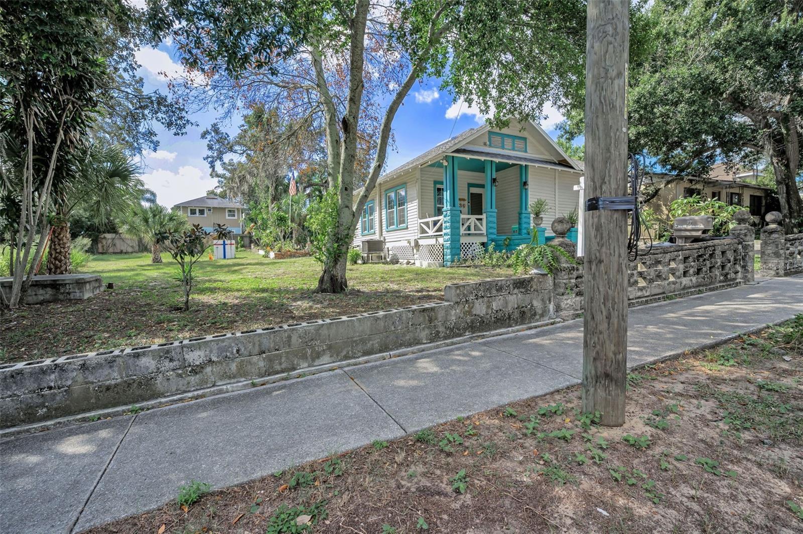 TARPON HEIGHTS SEC B - Residential