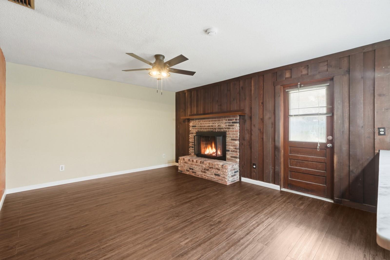 SHANGRI LA UNIT 01 - Residential