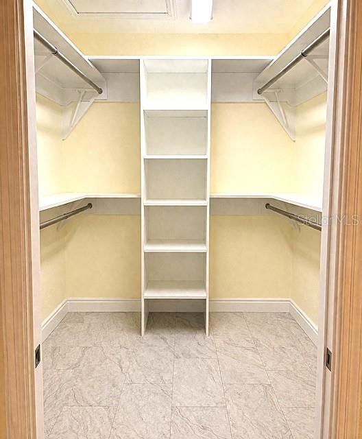 PLAYERS CLUB BLDG 03 - Residential