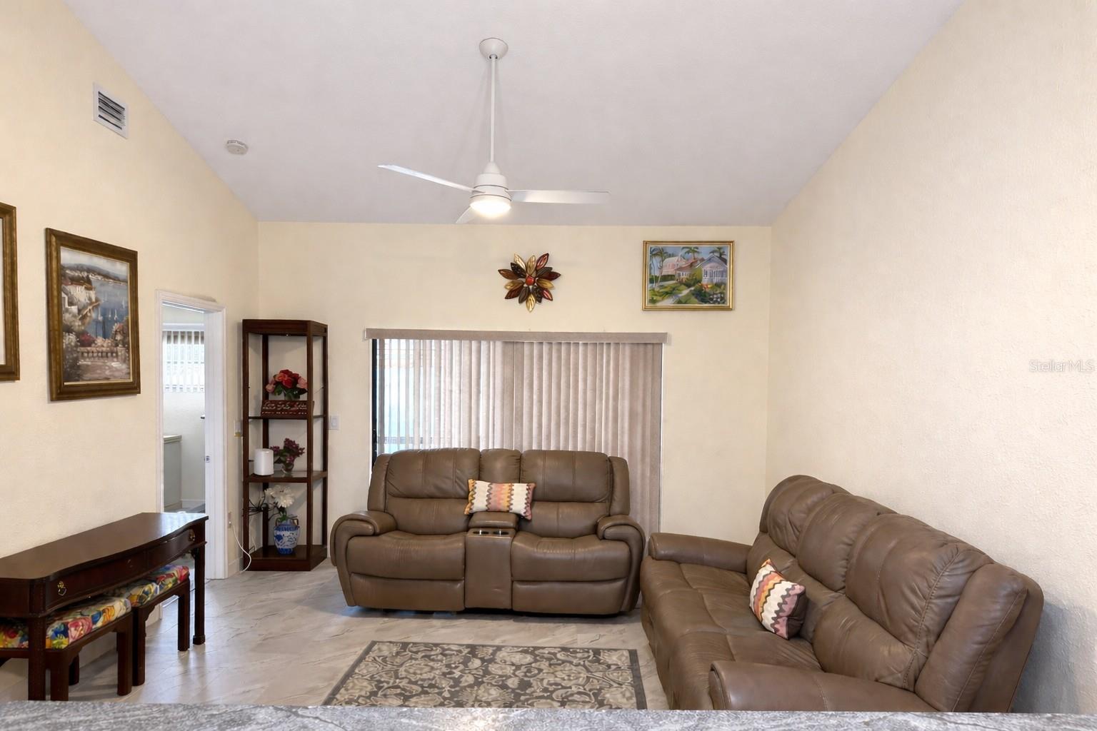 PLAYERS CLUB BLDG 03 - Residential