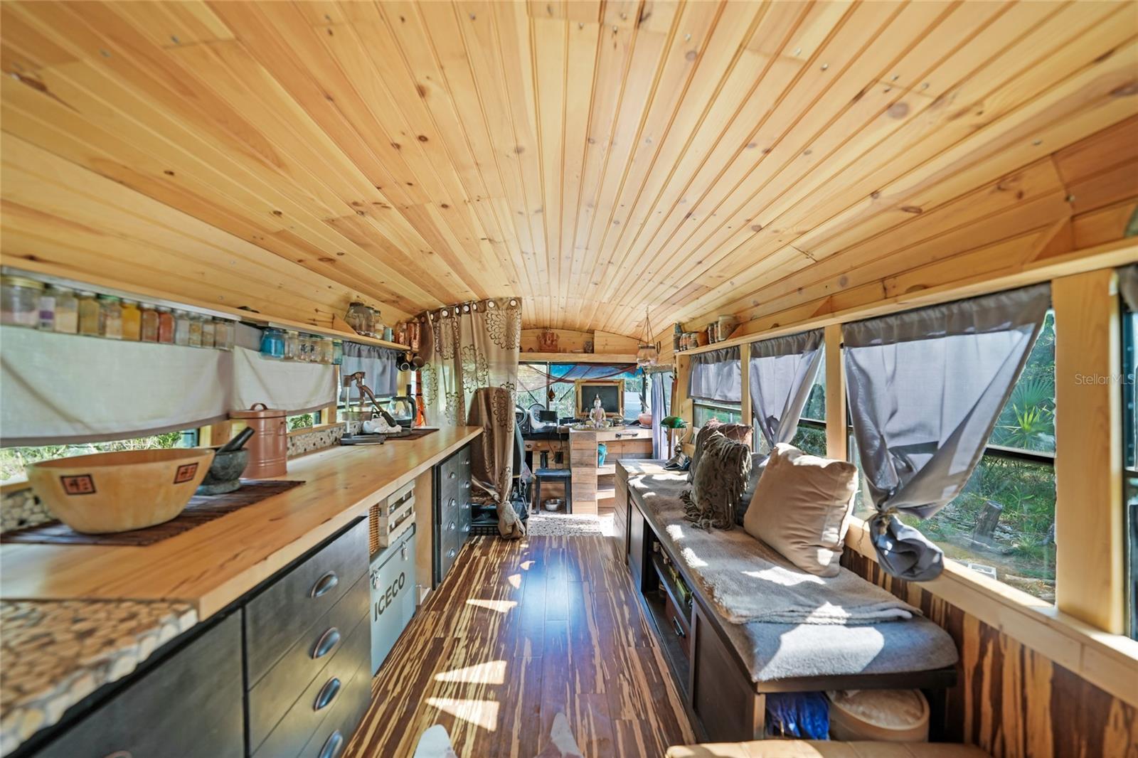 ROYAL PARK ESTATES - Land