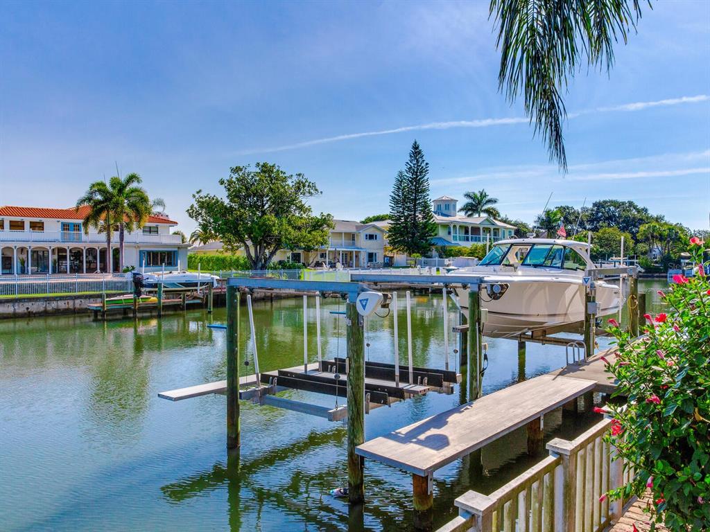 CULBREATH ISLES UNIT 3 - Residential