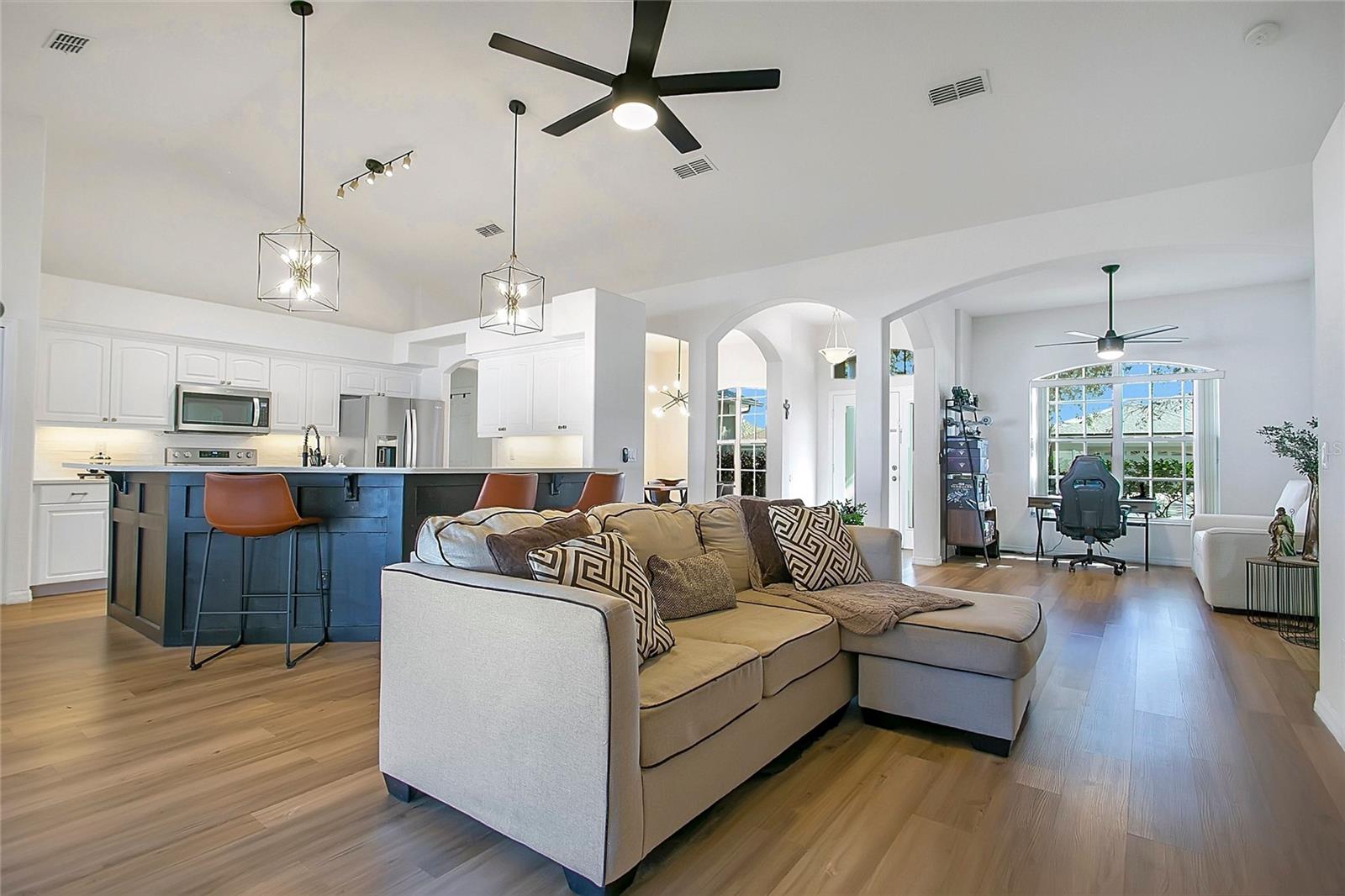 SAWGRASS UNIT 3B - Residential