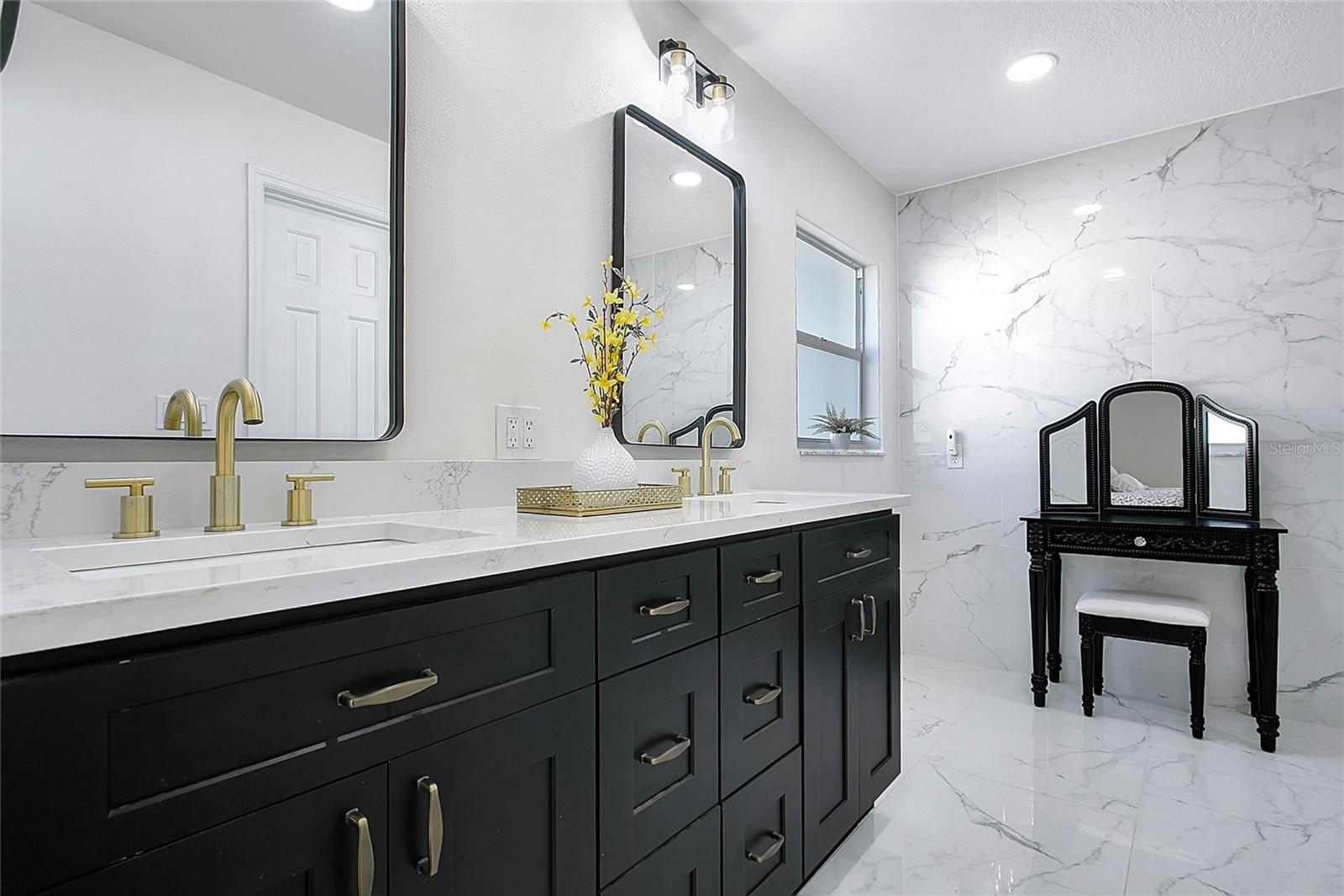 SAWGRASS UNIT 3B - Residential