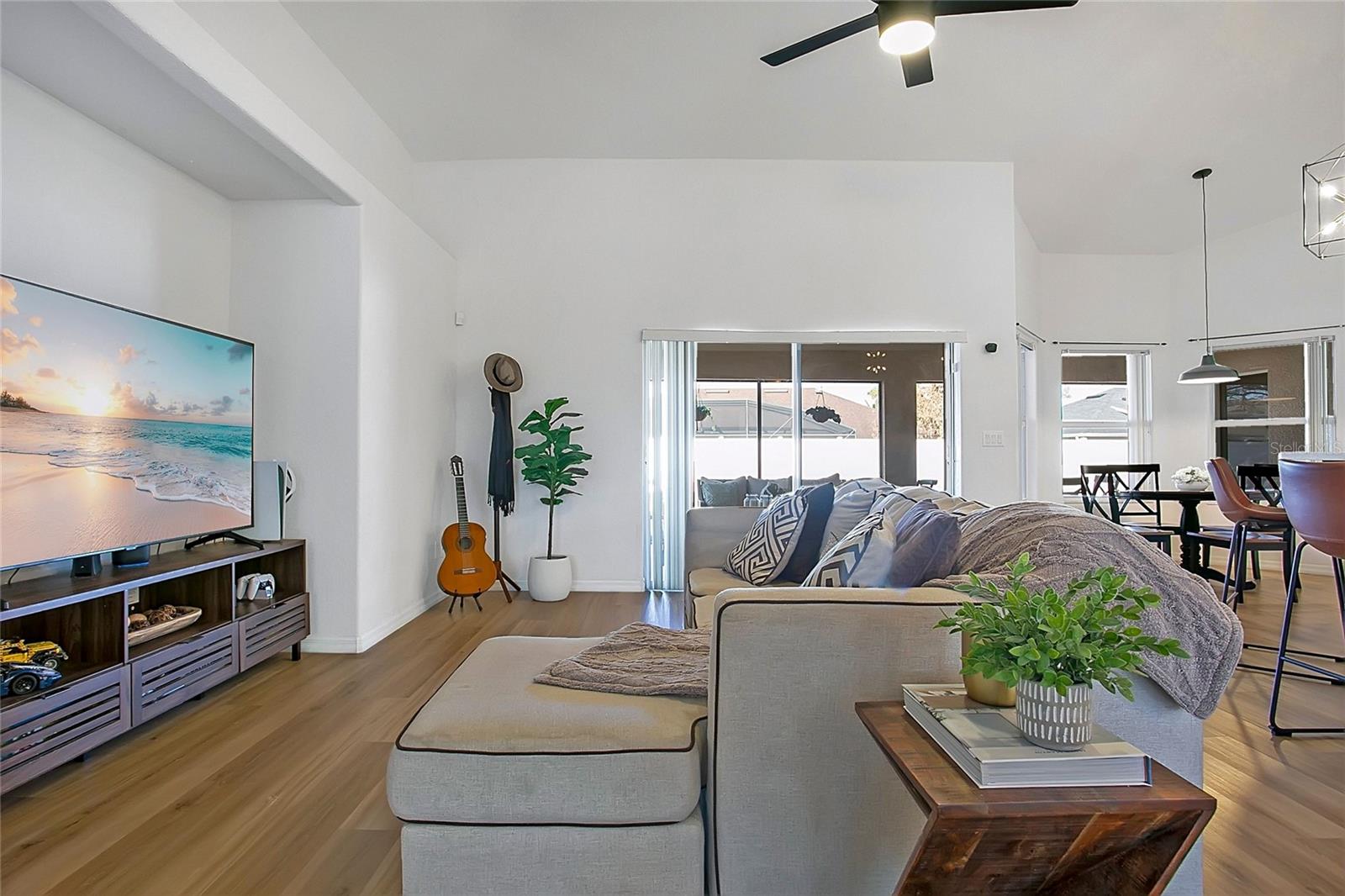 SAWGRASS UNIT 3B - Residential