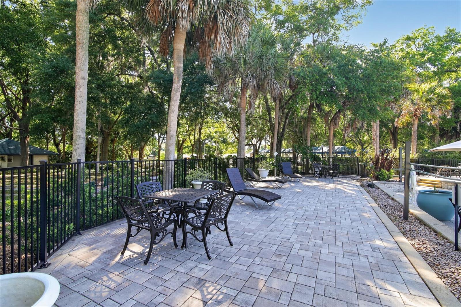 OAK RUN NBRHD 5 - Residential