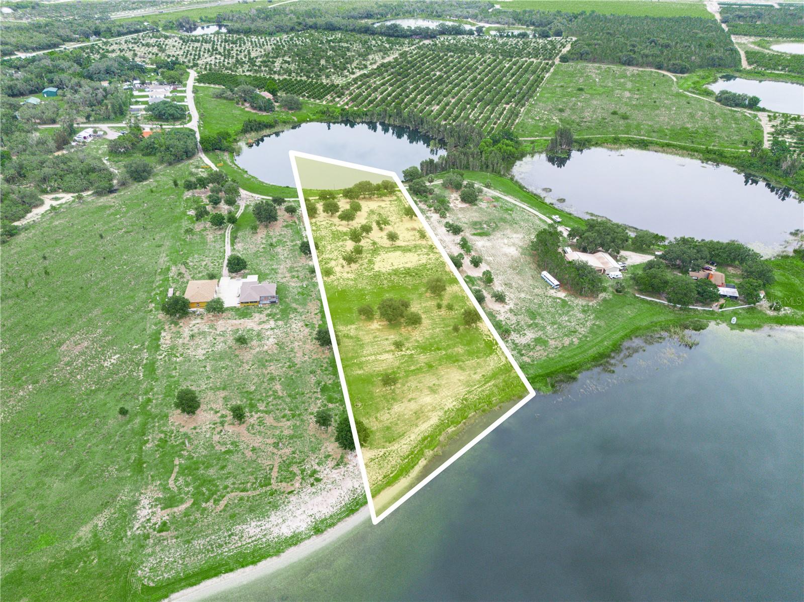 THREE LAKES ESTATES - Land