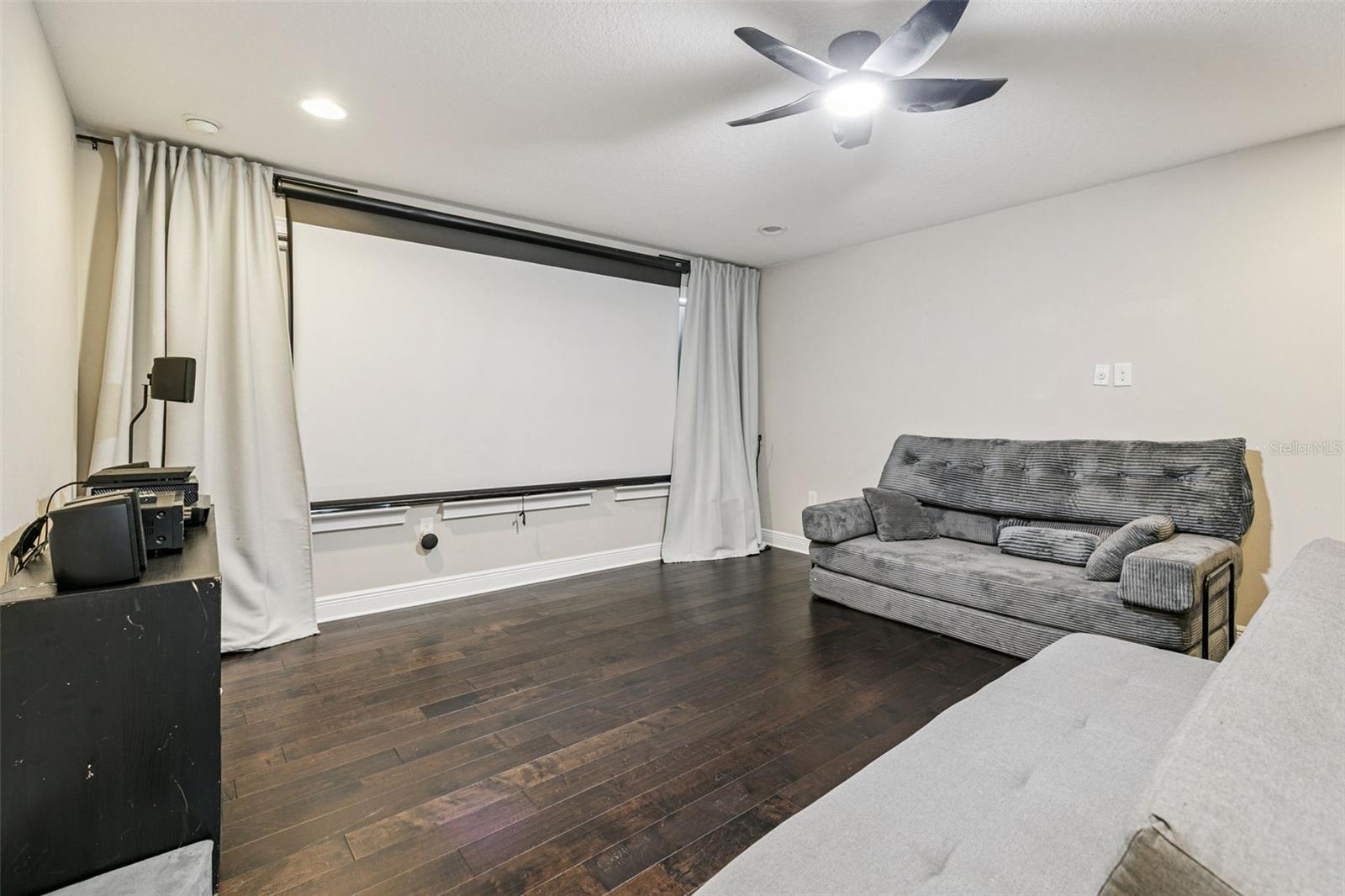 ARDEN PARK SOUTH - Residential