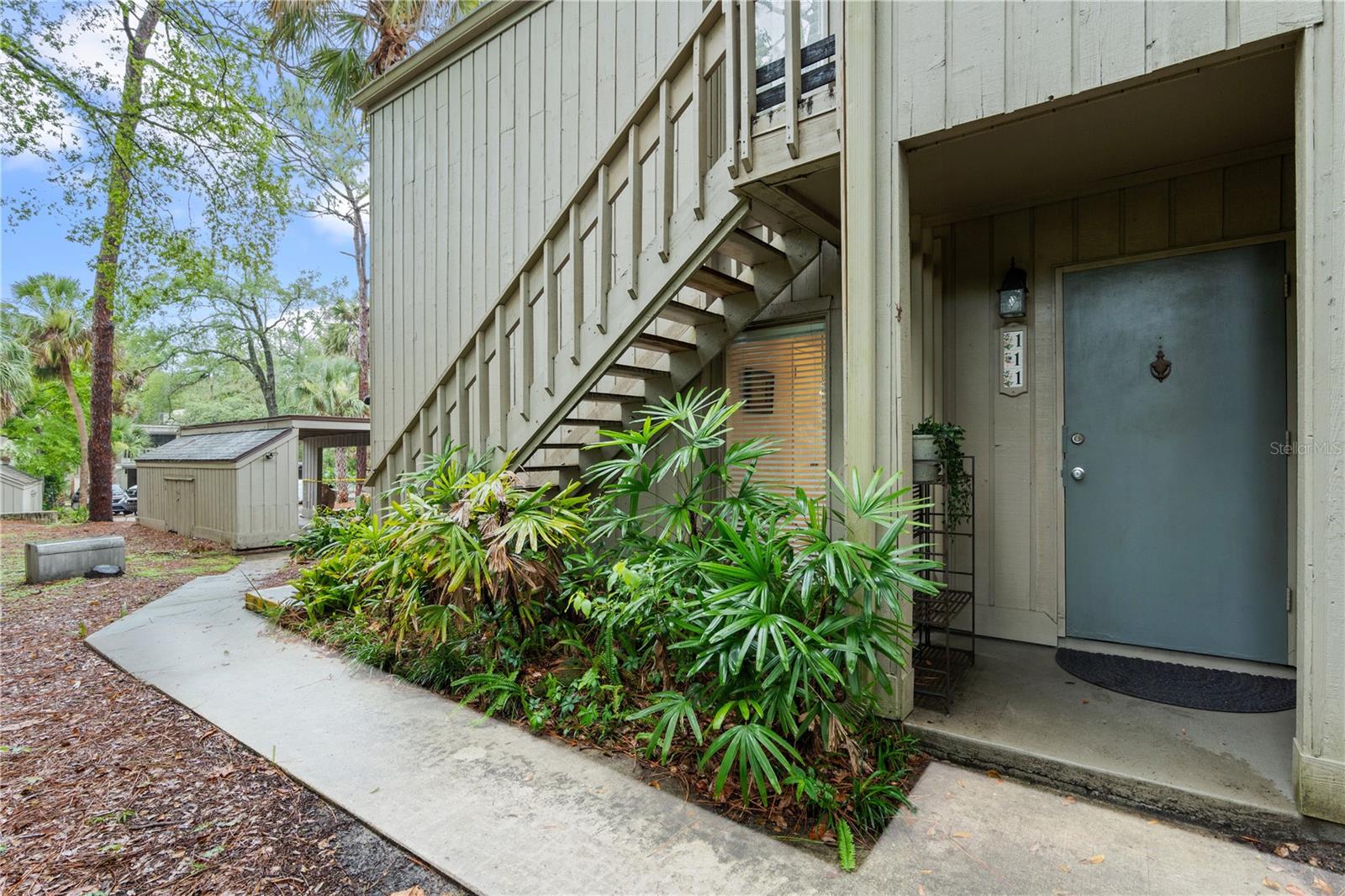 111 CROWN OAKS WAY 101