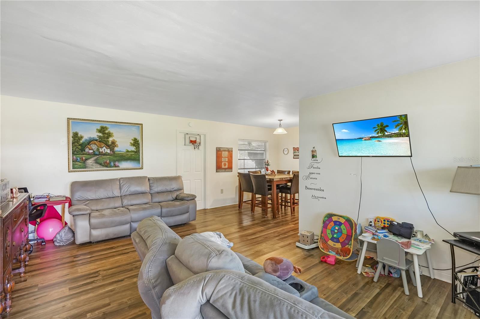 CROOKED LAKE PARK TR 02 - Residential