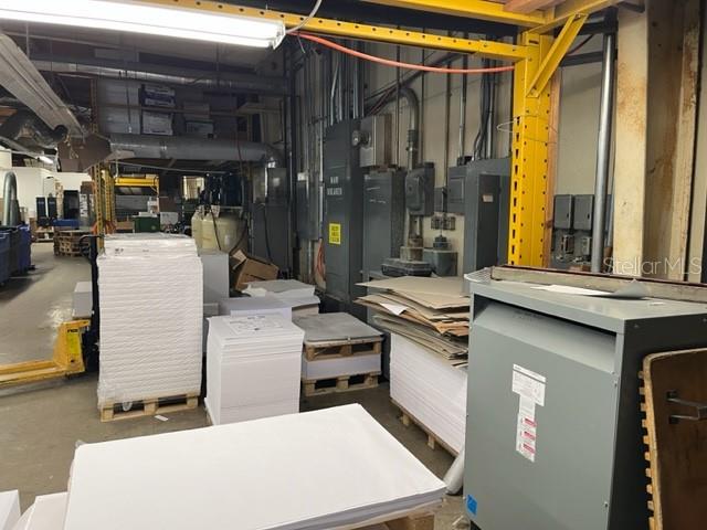 ROSELAND PARK 2 - Commercial Sale