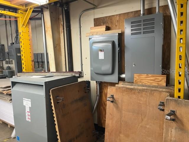 ROSELAND PARK 2 - Commercial Sale