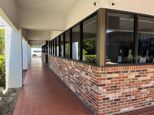 ROSELAND PARK 2 - Commercial Sale