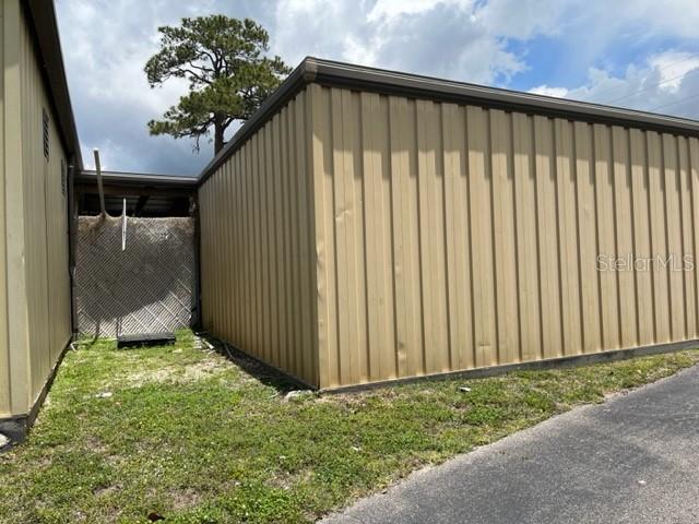 ROSELAND PARK 2 - Commercial Sale