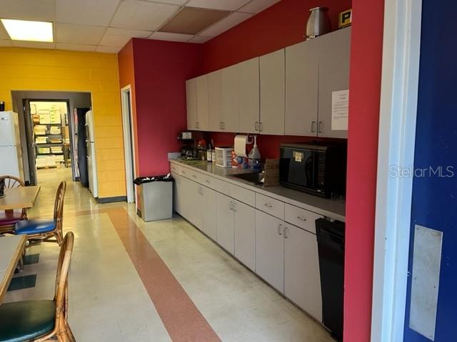 ROSELAND PARK 2 - Commercial Sale