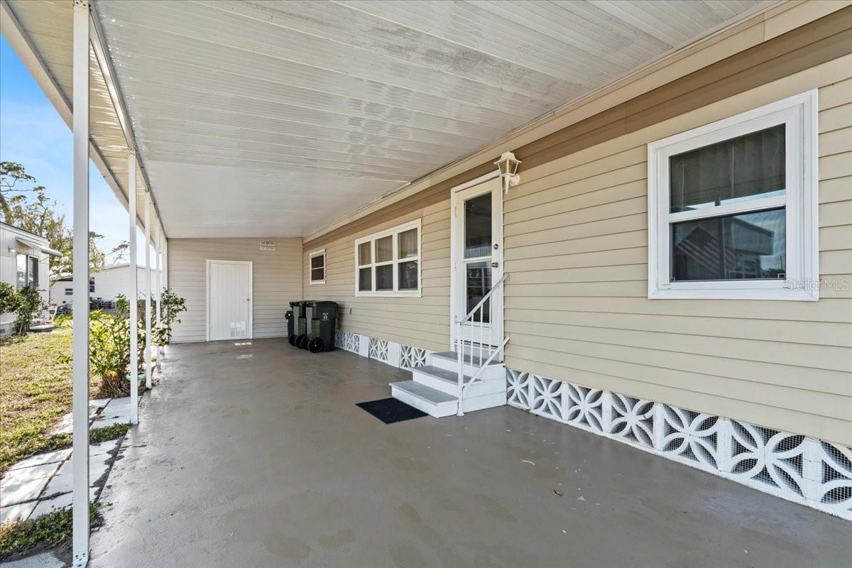 HOLIDAY PARK - Residential
