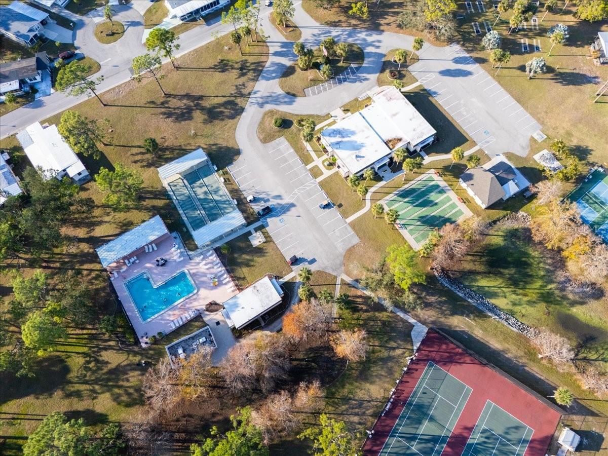 HOLIDAY PARK - Residential