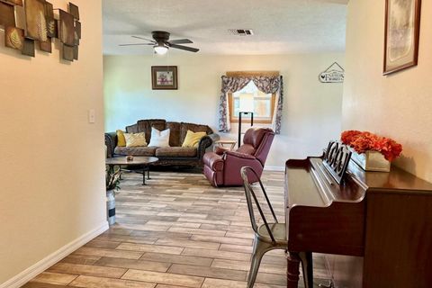 Tiny photo for 2026 Lewis Road, Leesburg, FL 34748 (MLS # O6392685)