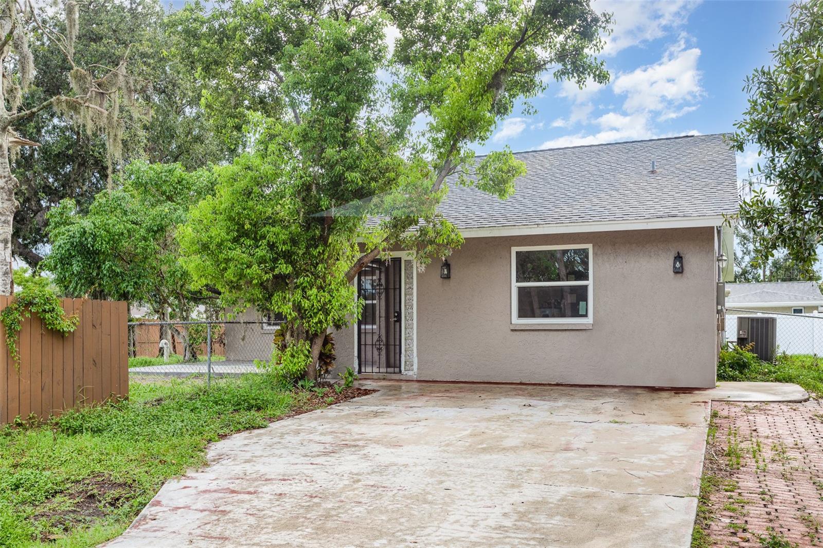 4358 MURDOCK AVENUE