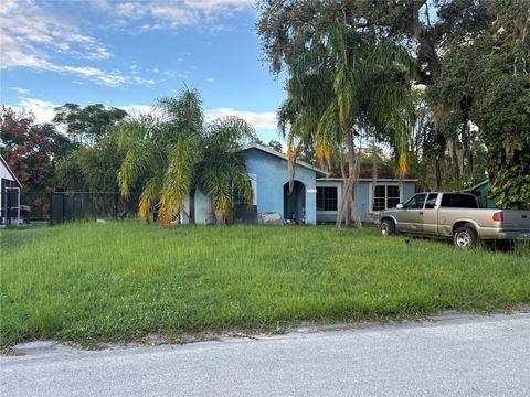 Photo of 4005 Cascade Lane, Labelle, FL 33935 (MLS # L4956582) Photo of 4005 Cascade Lane, Labelle, FL 33935 (MLS # L4956582)
