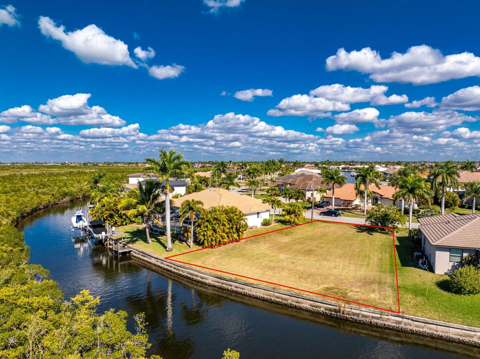 PUNTA GORDA ISLES SEC 15 - Land