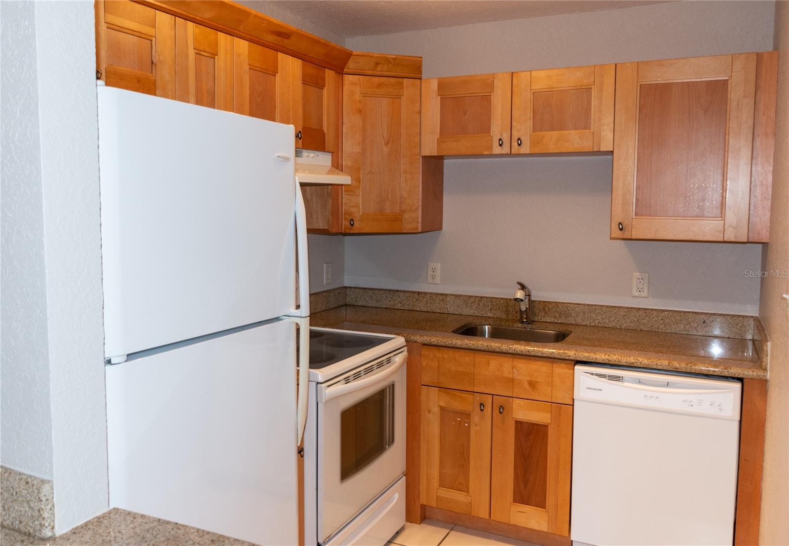 3914 W NEPTUNE STREET 11