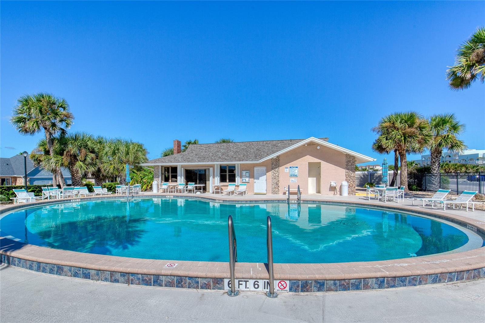 FAIRWIND SHORES CONDO - Residential