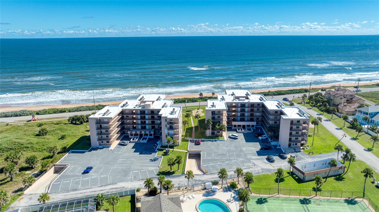 FAIRWIND SHORES CONDO - Residential