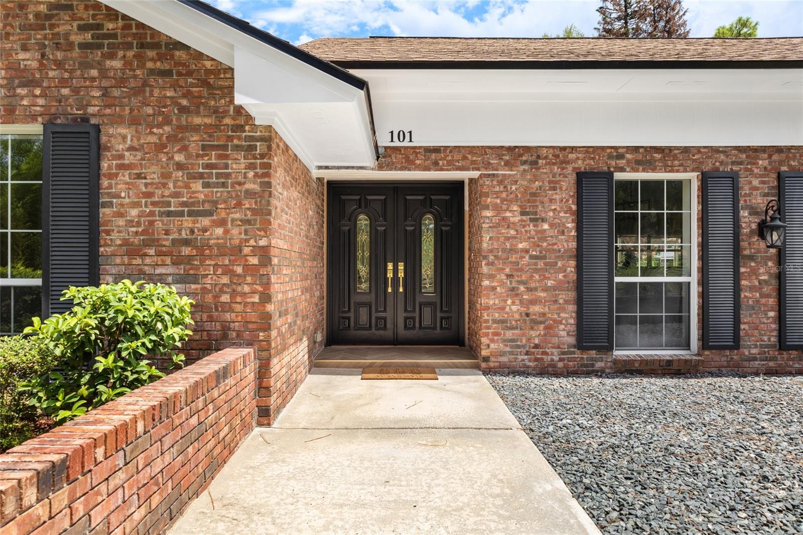 101 S SWEETWATER BOULEVARD