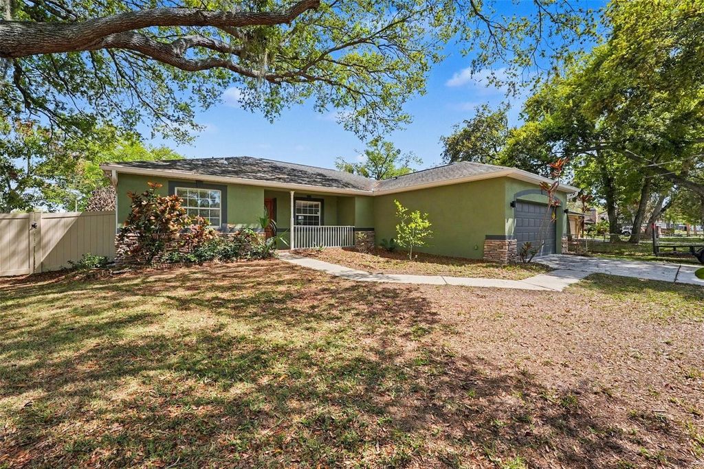 Photo of 8802 Ashman Road, Riverview, FL 33578 (MLS # TB8486840)