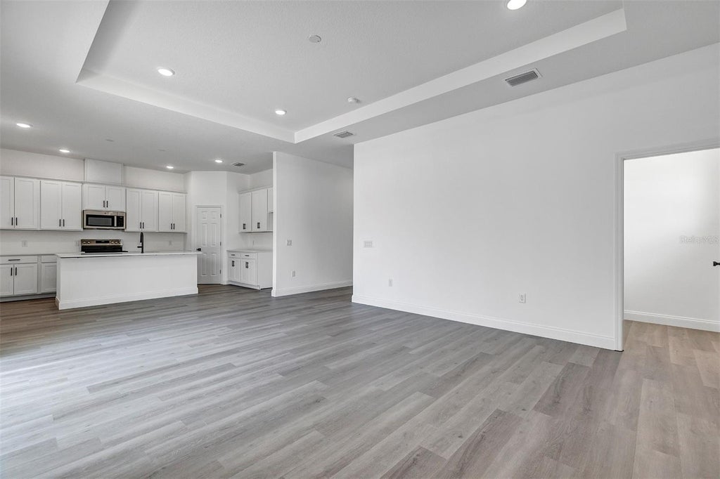 Photo of 1306 East Parkway, Deland, FL 32724 (MLS # O6433487)