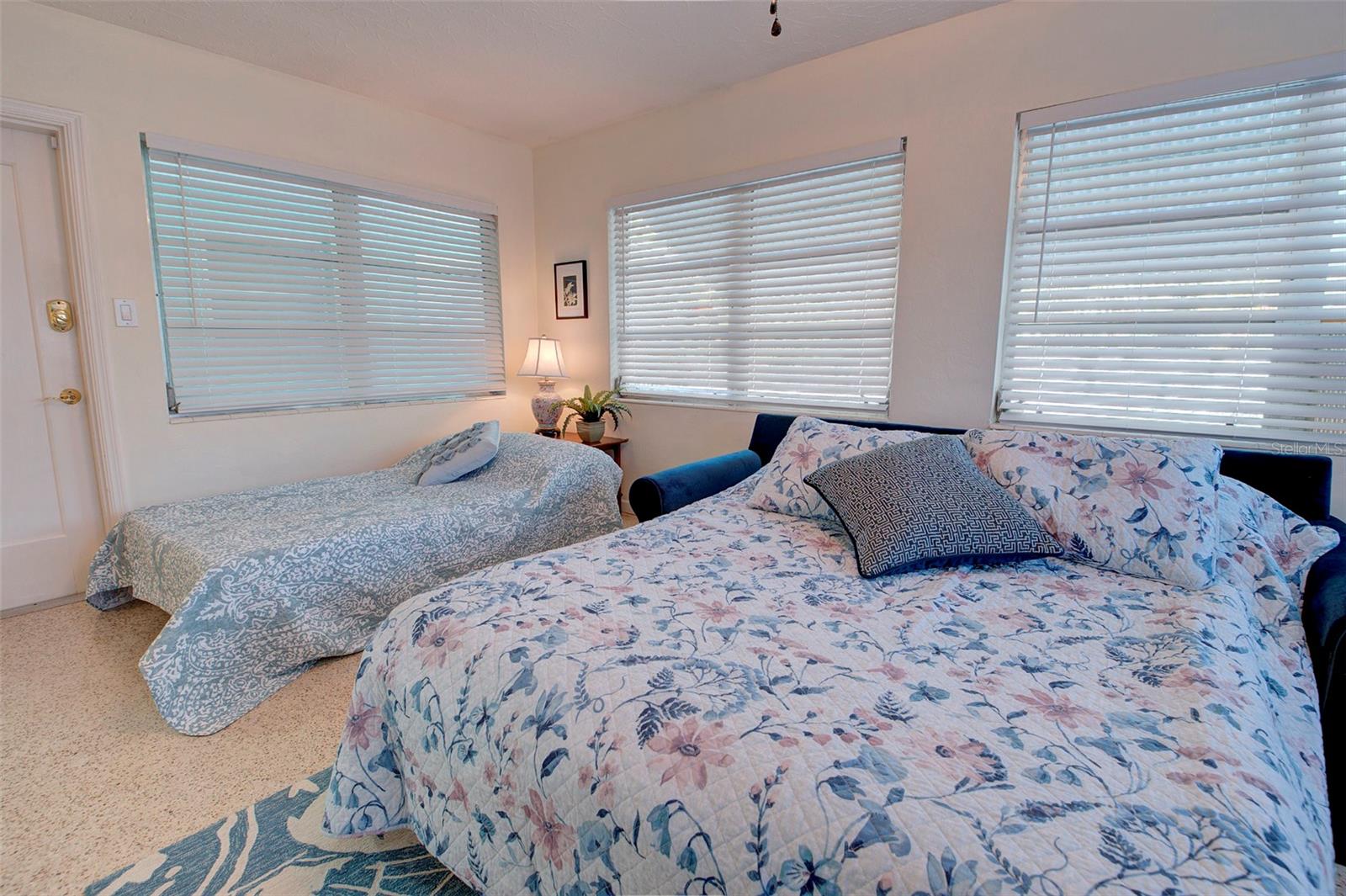 DESOTO TERRACE - Residential Lease